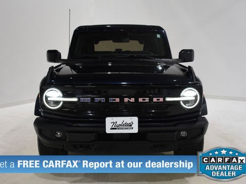 Used 2021 Ford Bronco Outer Banks image 2
