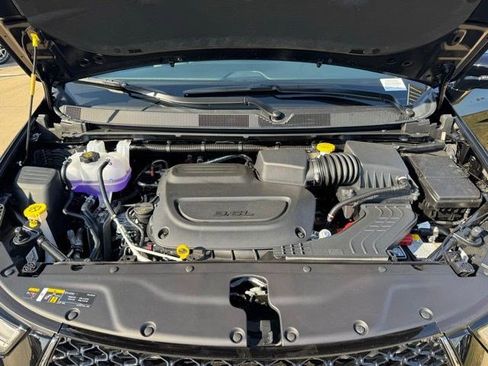 New 2026 Chrysler Pacifica Select AWD/4WD image 41