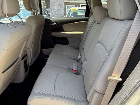 Used 2012 Dodge Journey Crew w/ Driver Convenience Group AWD/4WD image 14