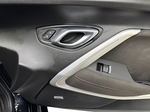Used 2018 Chevrolet Camaro ZL1 RWD image 41