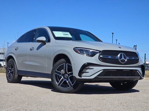 New 2026 Mercedes-Benz GLC 300 4MATIC image 2
