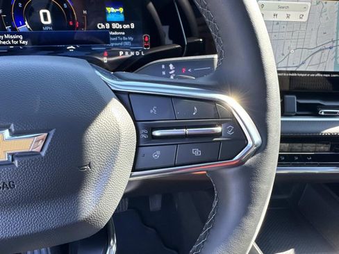 Used 2026 Chevrolet Equinox LT image 23