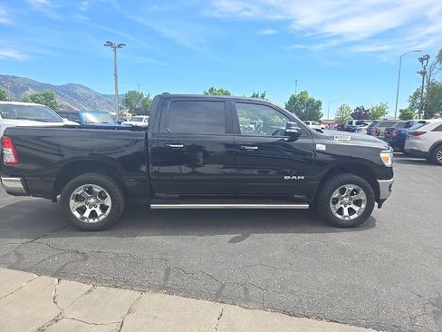 Used 2019 RAM 1500 Big Horn AWD/4WD image 4