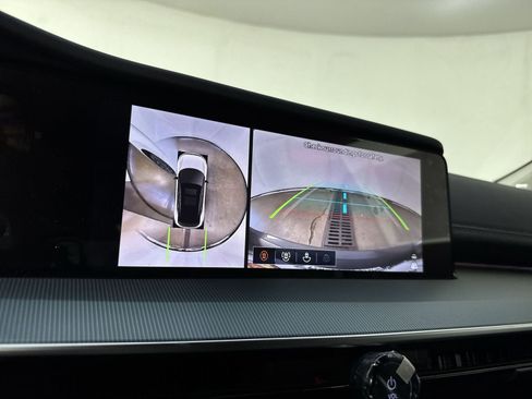 New 2025 Nissan Murano SL image 9