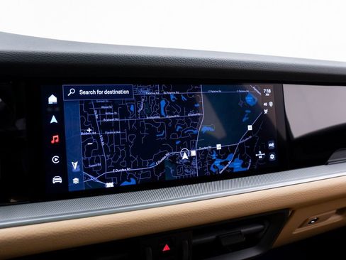 Used 2025 Porsche Cayenne image 26