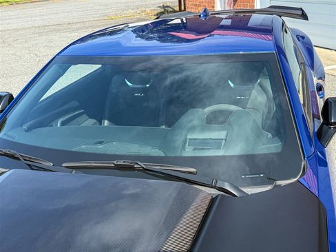Used 2022 Chevrolet Camaro ZL1 RWD image 14
