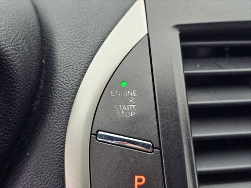 Used 2019 Lincoln MKC Select w/ Select Plus Package FWD image 35