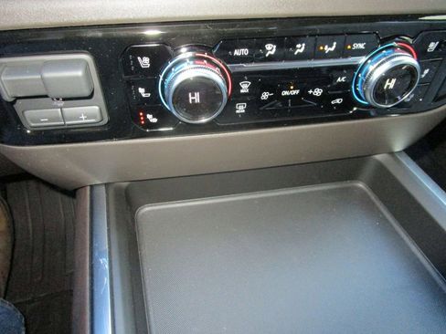 New 2026 GMC Sierra 2500 SLT w/ SLT Premium Package AWD/4WD image 46