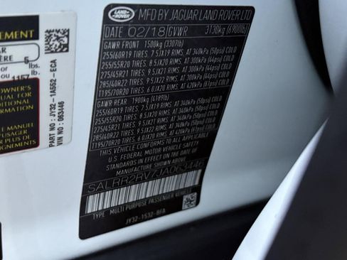 Used 2018 Land Rover Discovery HSE image 49