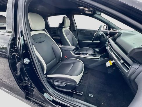 New 2026 Kia K4 GT-Line Turbo FWD image 27
