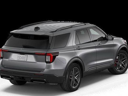 New 2026 Ford Explorer ST-Line w/ ST-Line Street Pack AWD/4WD image 6