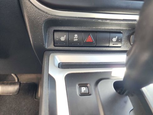Used 2016 Jeep Compass Latitude FWD image 20
