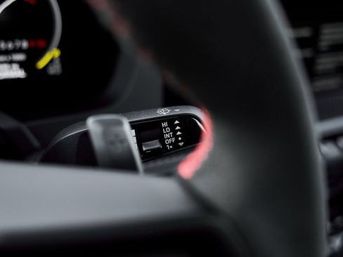 Used 2025 Porsche 911 GT3 w/ Chrono Package image 55