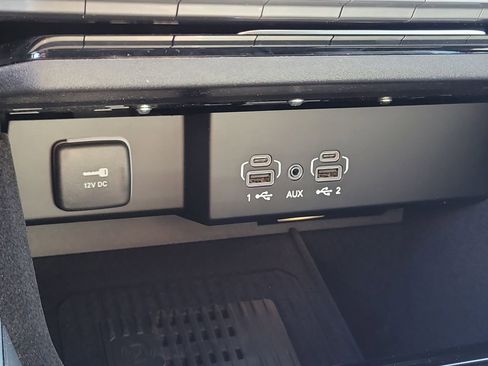 New 2026 Jeep Grand Wagoneer 4WD w/ Premium Group I image 31