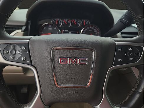 Used 2015 GMC Yukon SLT w/ Open Road Package RWD image 19