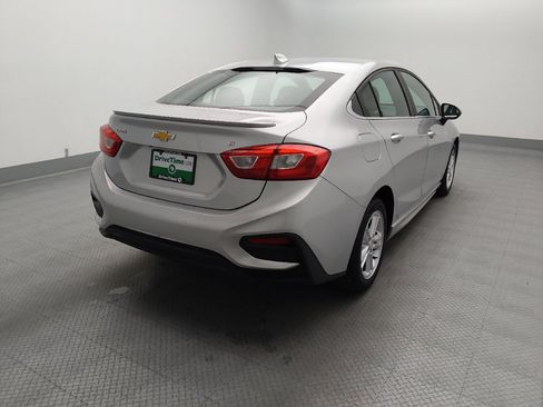 Used 2016 Chevrolet Cruze LT w/ Convenience Package FWD image 7