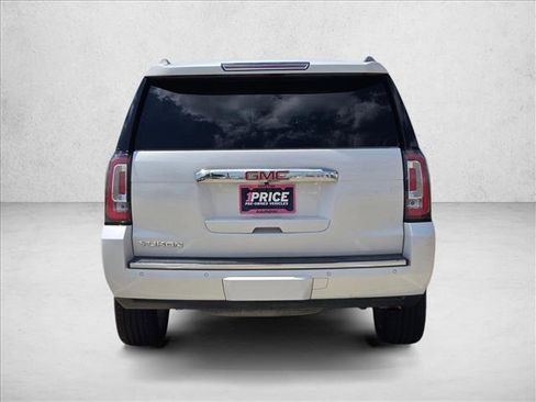 Used 2020 GMC Yukon Denali w/ Denali Ultimate Package RWD image 7