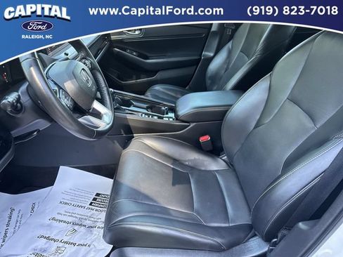 Used 2023 Honda Accord Touring image 19