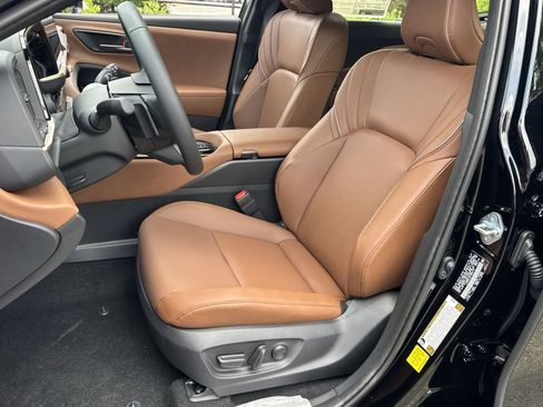 New 2026 Toyota Crown Signia AWD/4WD image 21