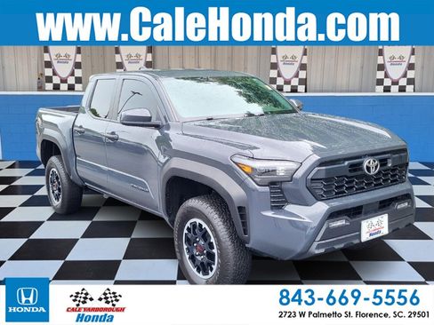 Used 2024 Toyota Tacoma TRD Off-Road AWD/4WD image 1