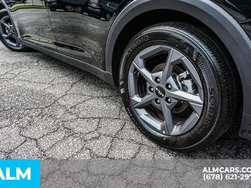 Used 2025 Kia K4 FWD image 16