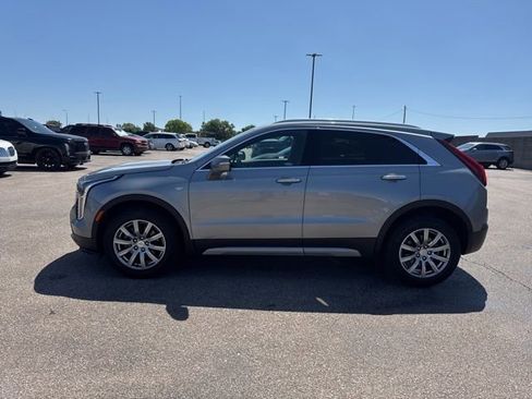 Used 2023 Cadillac XT4 Premium Luxury FWD image 4