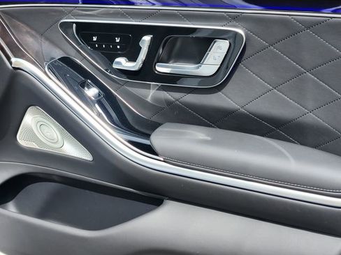 New 2026 Mercedes-Benz S 580 4MATIC Sedan image 17