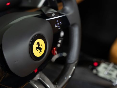 Used 2025 Ferrari 296 GTS image 31