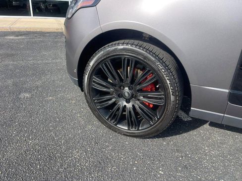 Used 2021 Land Rover Range Rover P525 Westminster Edition image 7