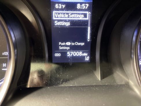 Certified 2021 Toyota Camry SE FWD image 19