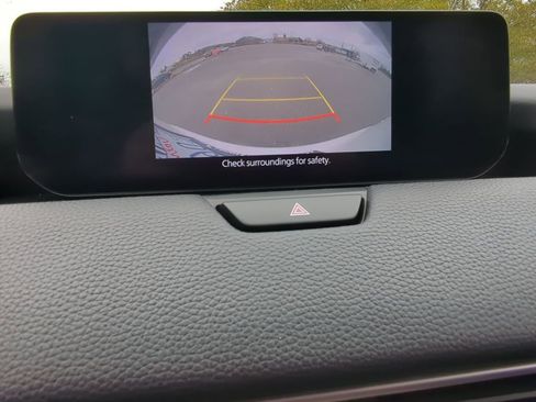 Used 2024 MAZDA CX-90 3.3 Turbo w/ Preferred Plus image 16