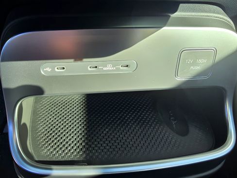 New 2026 Hyundai Ioniq 9 SEL image 21