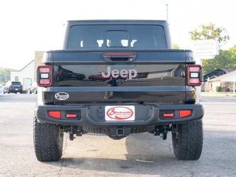 Certified 2024 Jeep Gladiator Rubicon w/ Technology Group image 4