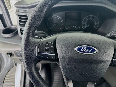 Used 2023 Ford Transit 250 Low Roof AWD w/ Exterior Upgrade Package image 34