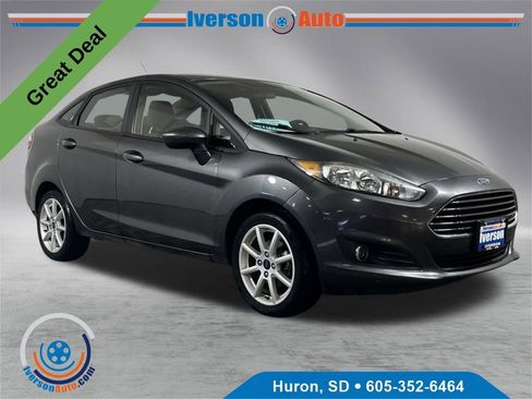 Used 2019 Ford Fiesta SE w/ Equipment Group 201A image 1