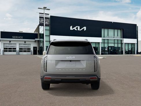 New 2027 Kia Telluride S image 6