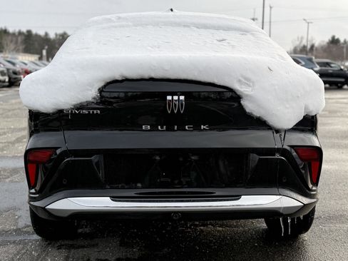 Certified 2024 Buick Envista Avenir image 6