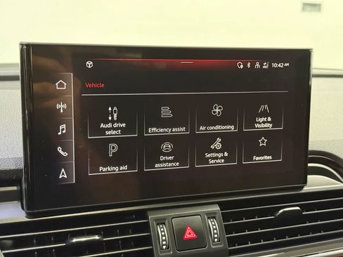 Used 2021 Audi Q5 2.0T Premium Plus w/ Premium Plus Package AWD/4WD image 27