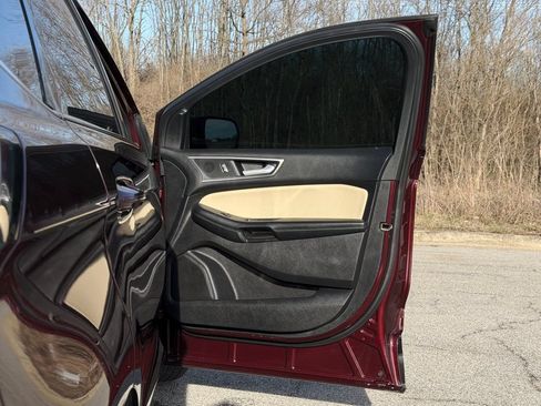 Used 2021 Ford Edge SEL AWD/4WD image 24