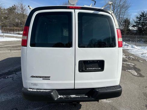 Used 2013 Chevrolet Express 2500 2500 Cargo image 38