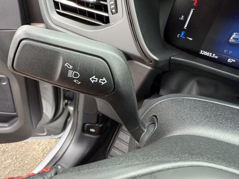 Used 2024 Ford Escape ST-Line image 19