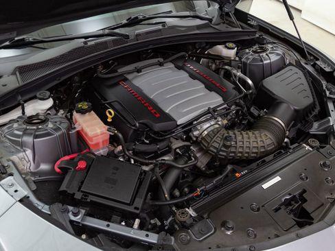 Used 2021 Chevrolet Camaro SS image 27