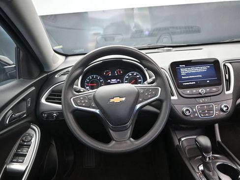 Used 2024 Chevrolet Malibu LT FWD image 29