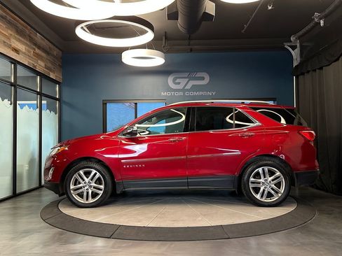 Used 2018 Chevrolet Equinox Premier AWD/4WD image 6