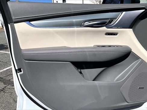 Used 2024 Cadillac XT5 Premium Luxury image 26