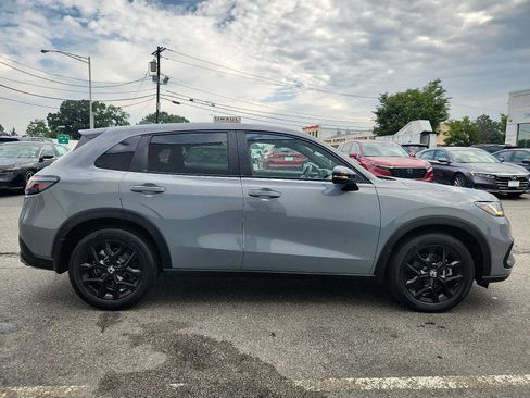 Used 2024 Honda HR-V Sport image 7