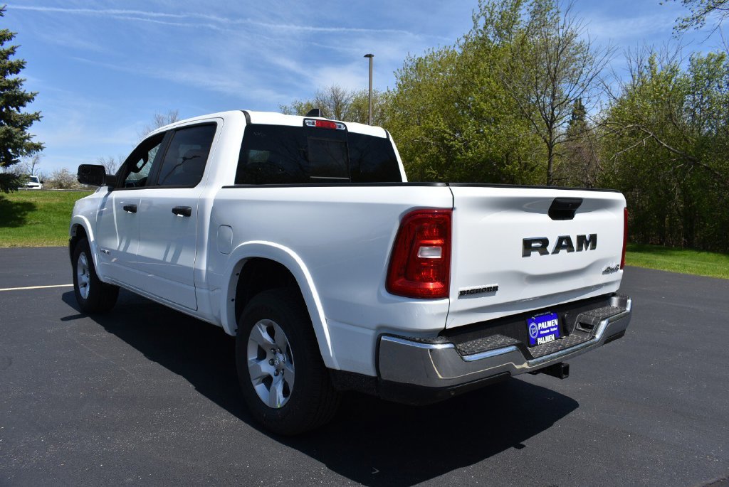 New 2026 RAM 1500 Big Horn AWD/4WD image 8