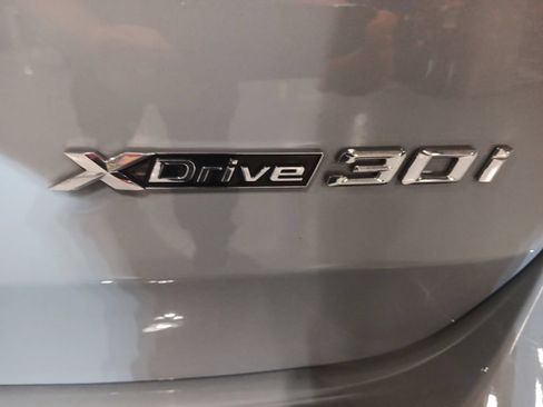 Used 2023 BMW X3 xDrive30i w/ M Sport Package AWD/4WD image 15