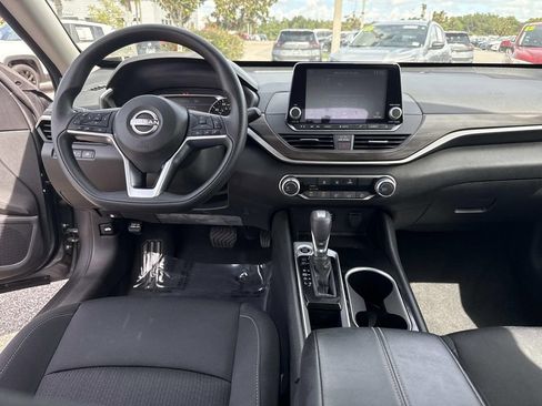 Certified 2024 Nissan Altima 2.5 SV image 15