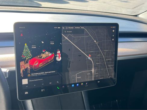 Used 2022 Tesla Model Y Performance AWD/4WD image 33